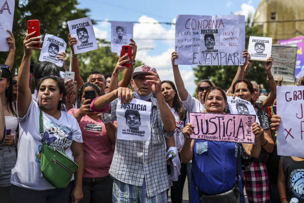 Familiares y amigos de Fernando Báez Sosa, asesinado en 2020 a la salida de una discoteca en una localidad costera argentina