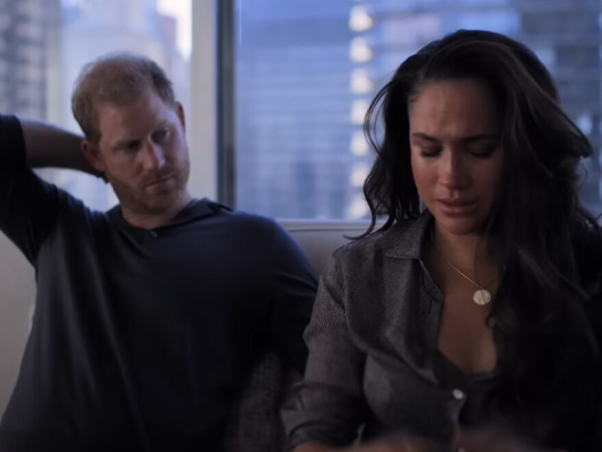 Meghan Markle y el príncipe Harry en su documental