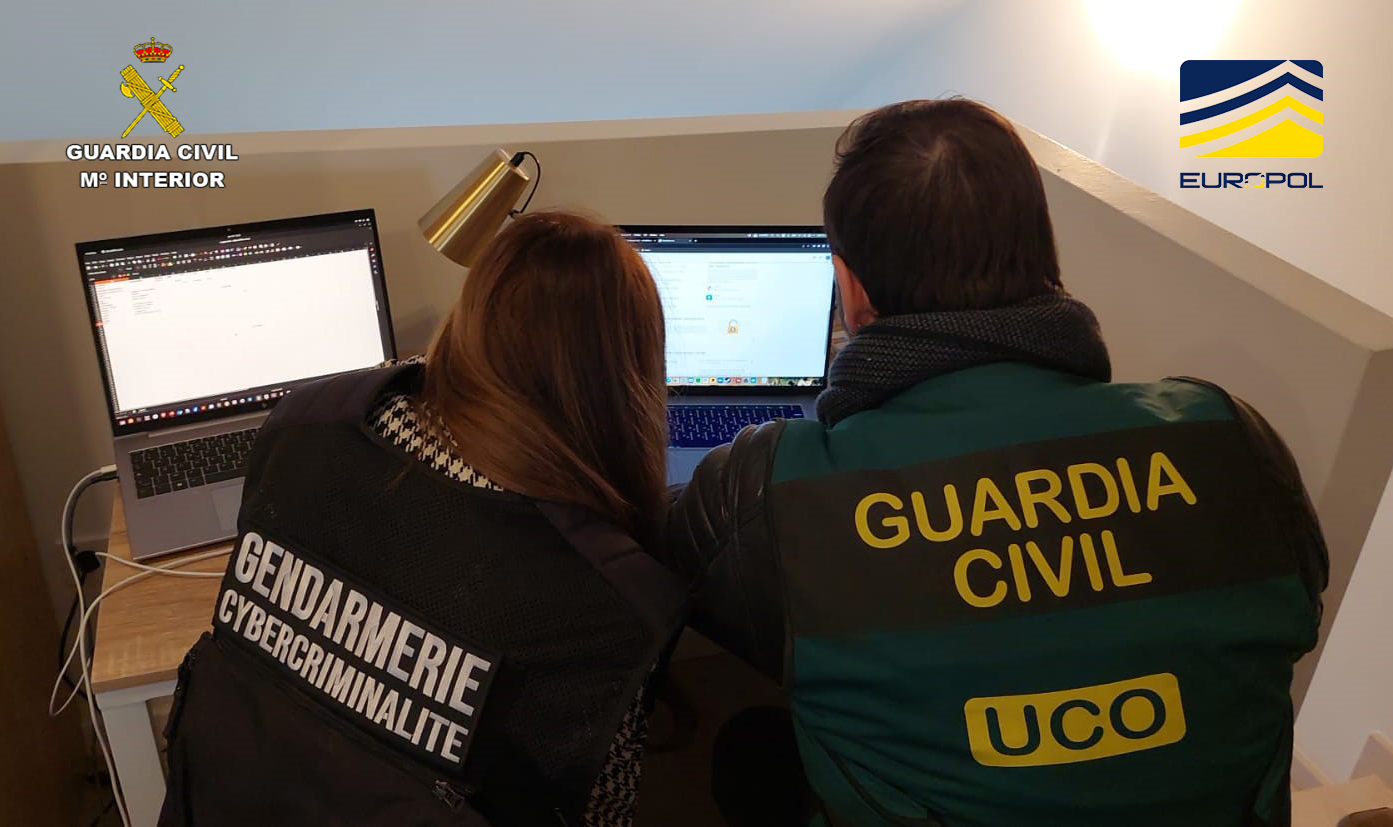 Agentes de la Guardia Civil que han participado en la operaci