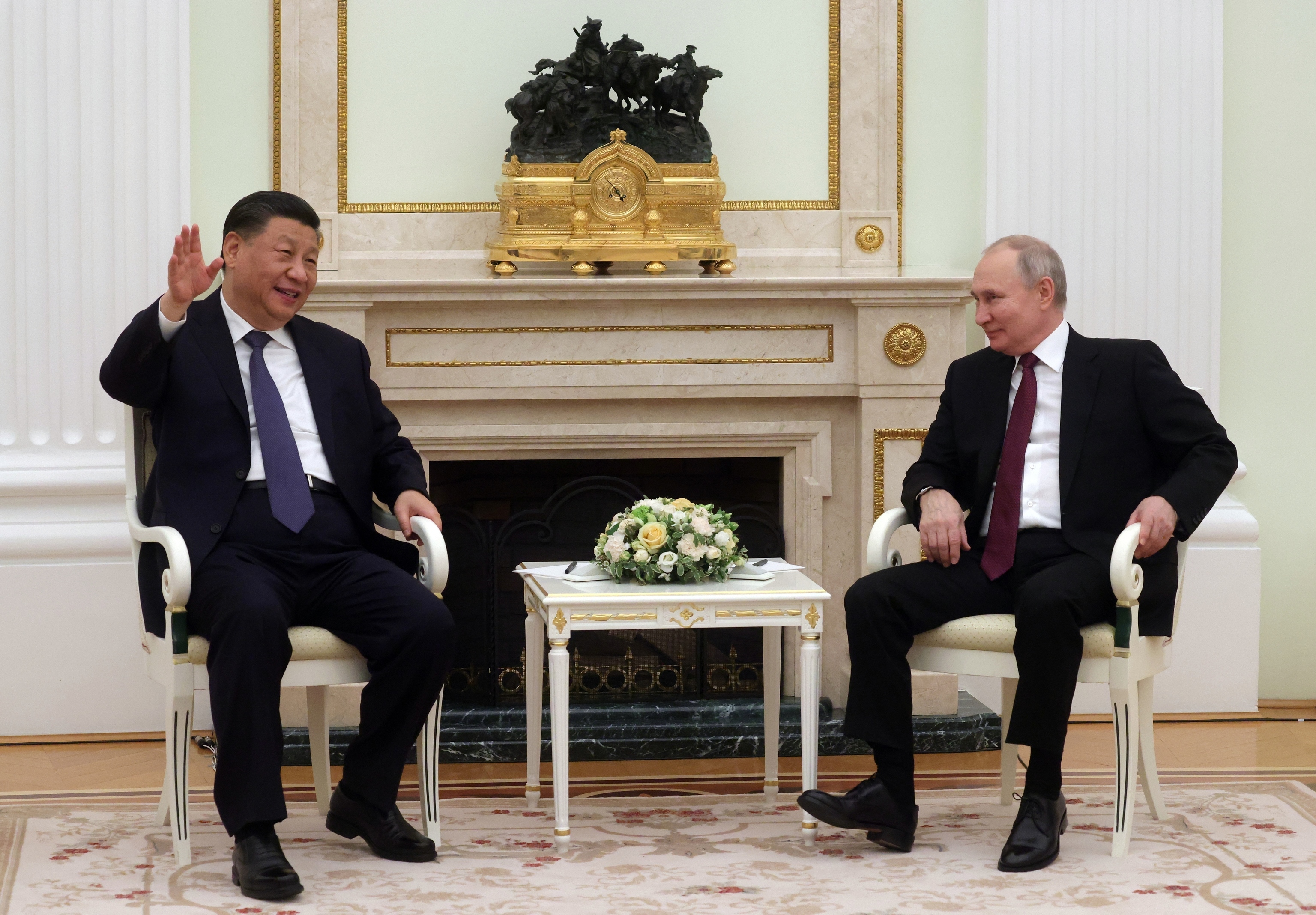 El presidente chino, Xi Jinping, junto a Vladimir Putin.