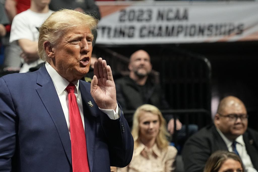 Donald Trump, en los Campeonatos de Lucha Libre de la NCAA este s