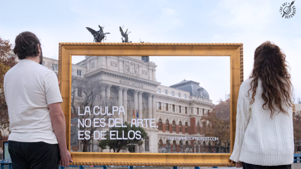 Acción de Art Defenders en el Ministerio de Agricultura.