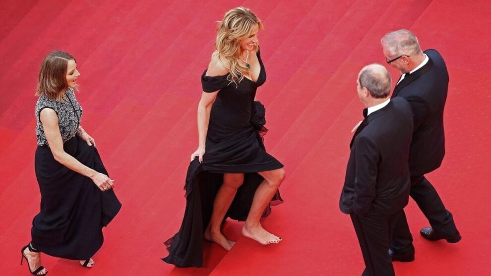 Julia Roberts, descalza en Cannes en 2016.