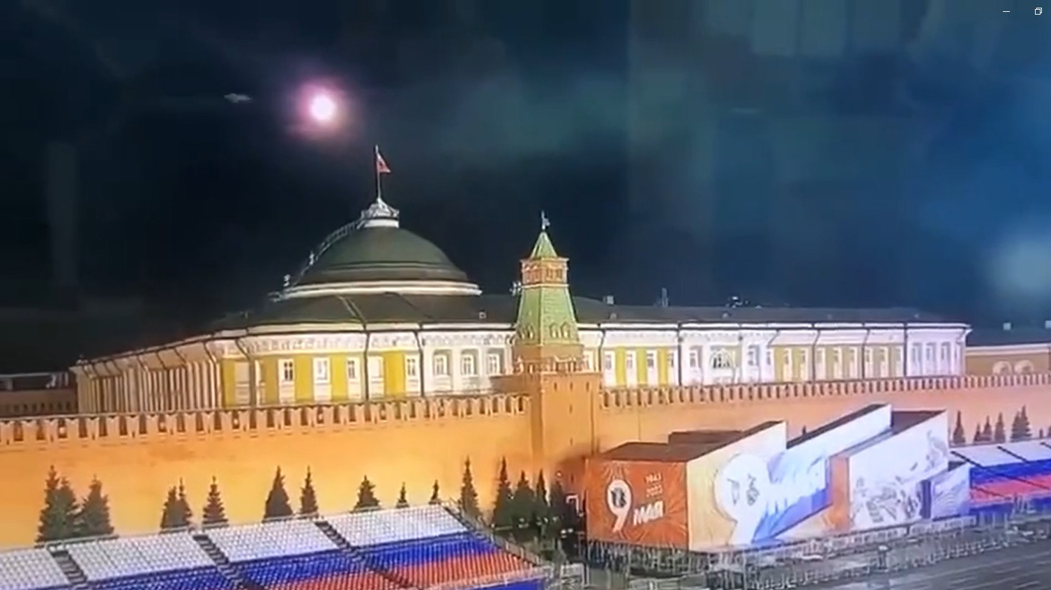 Explosiones en el interior del Kremlin.