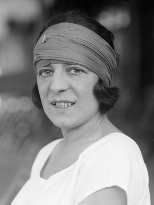 Suzanne Lenglen, la 'diva' de la pista que ganó 31 títulos de Grand Slam y revolucionó el tenis (y la moda)